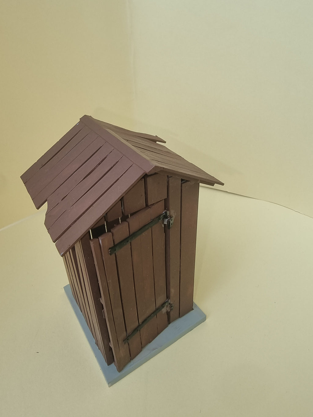 Cabane au fond du jardin échelle 1/24 - Référence A-01-0236