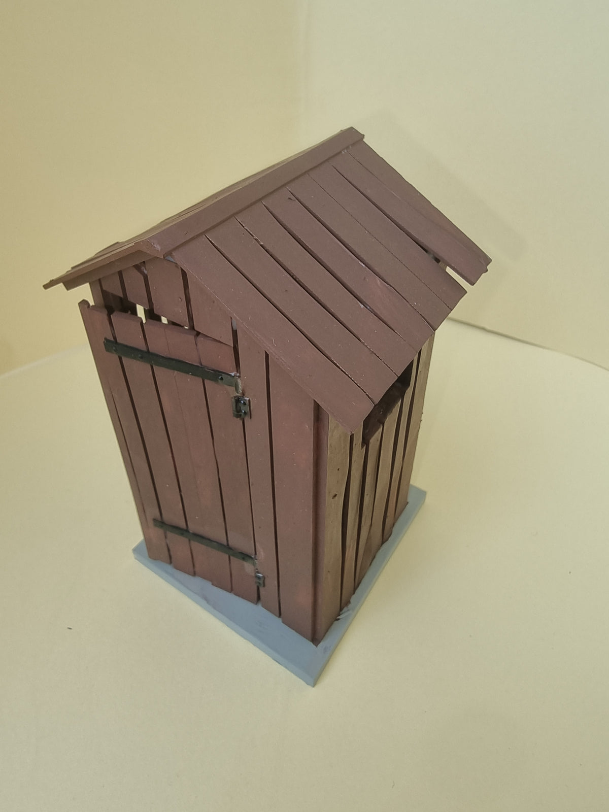 Cabane au fond du jardin échelle 1/24 - Référence A-01-0236