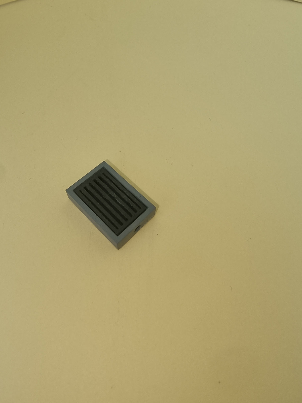 Regard de caniveaux avec grille - échelle 1/24 - Référence A-05-0725