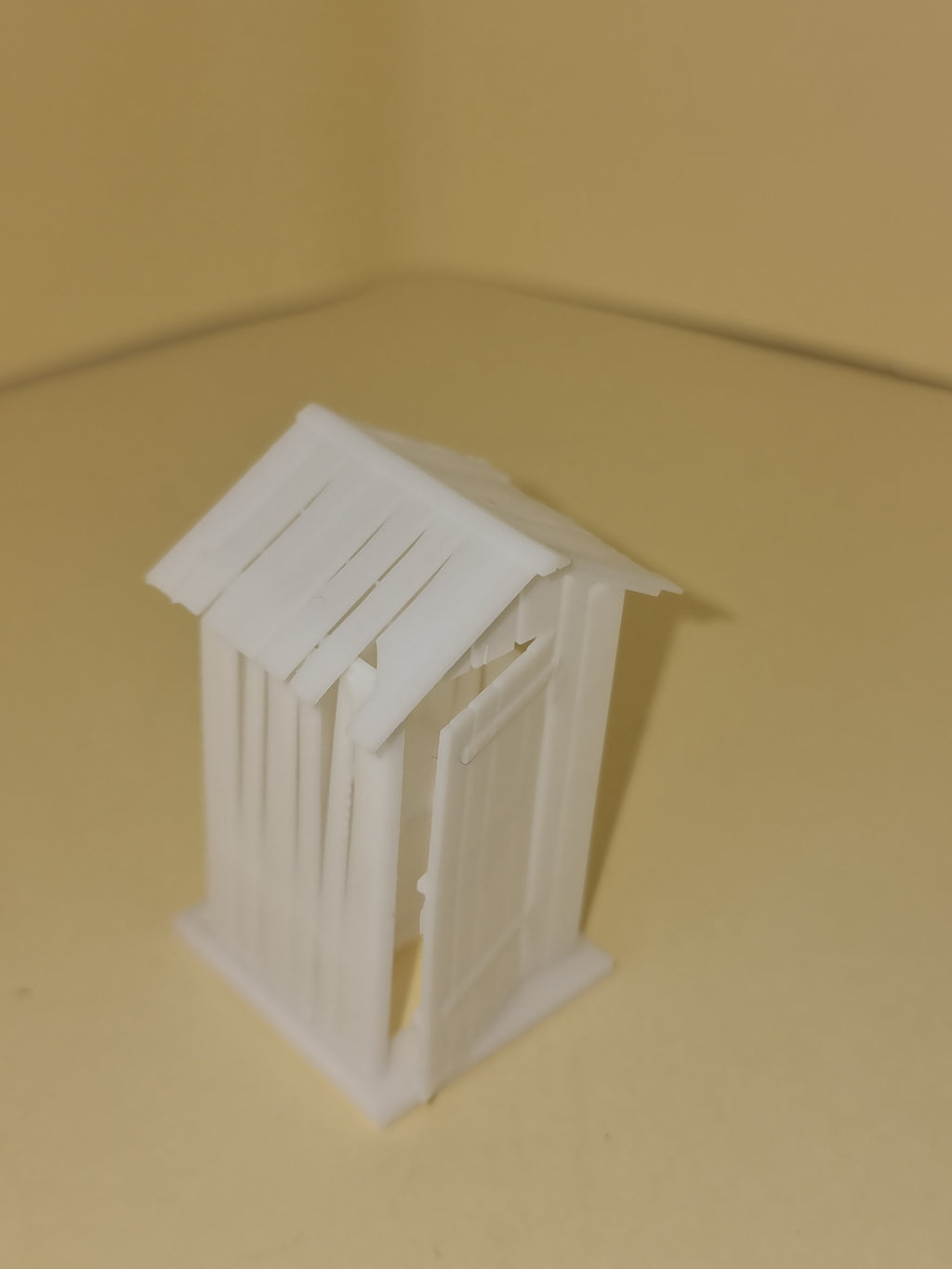 Cabane au fond du jardin échelle 1/43.5 - Référence C-01-0256
