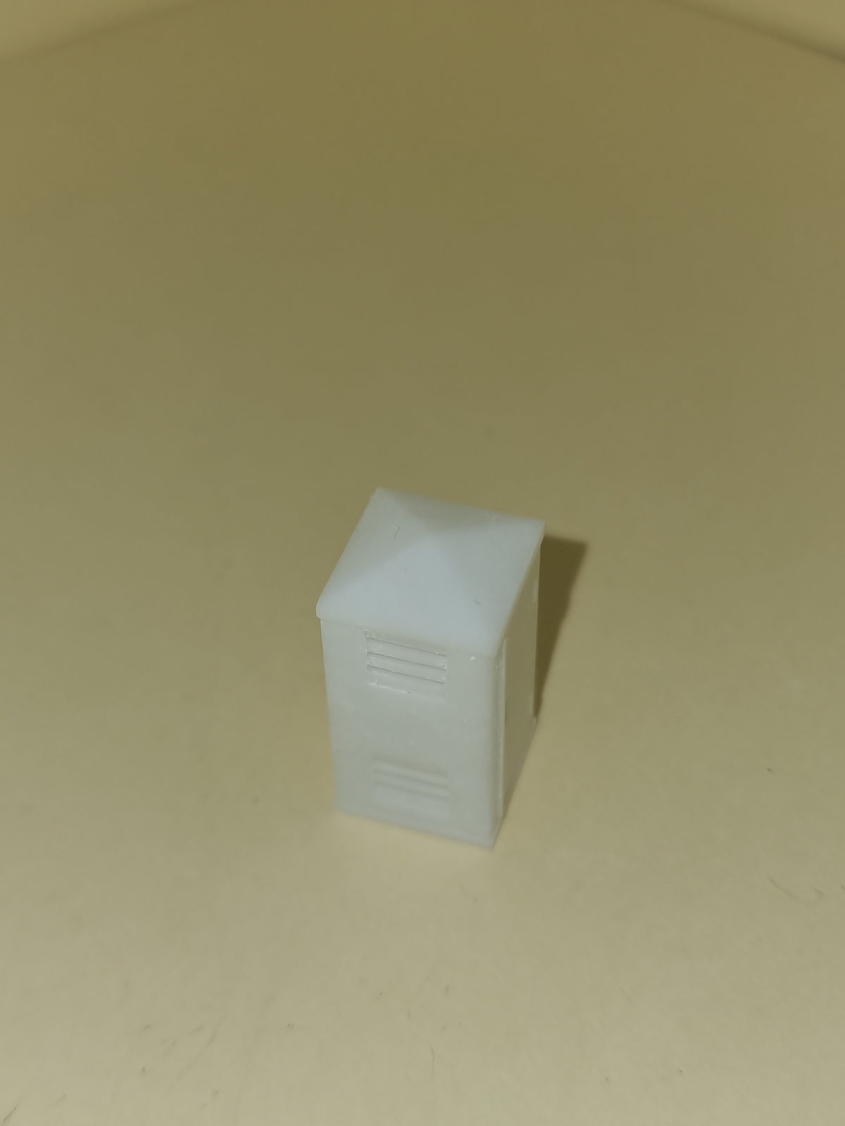 Armoire électrique 1 porte - LM Productions - Référence P-06-0133 - Echelle 1/72