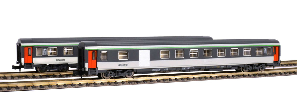 2 Voitures Corail 2cl - SNCF - PIKO - Référence P94504 - Echelle 1/160
