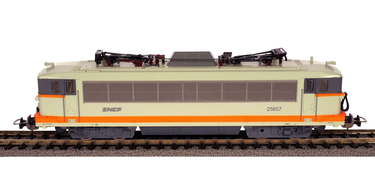 BB25657 Béton - SNCF - PIKO - Référence P96539 - Echelle 1/87
