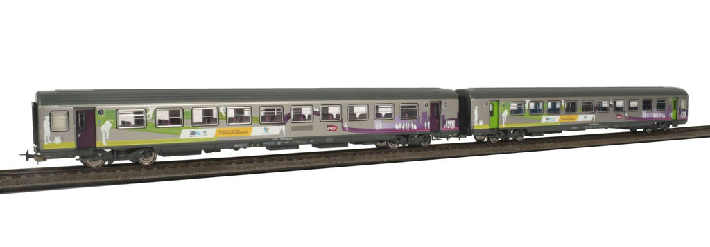 2 Voitures Corail VTU REMI 1/2cl - SNCF - PIKO - Référence P97134 - Echelle 1/87