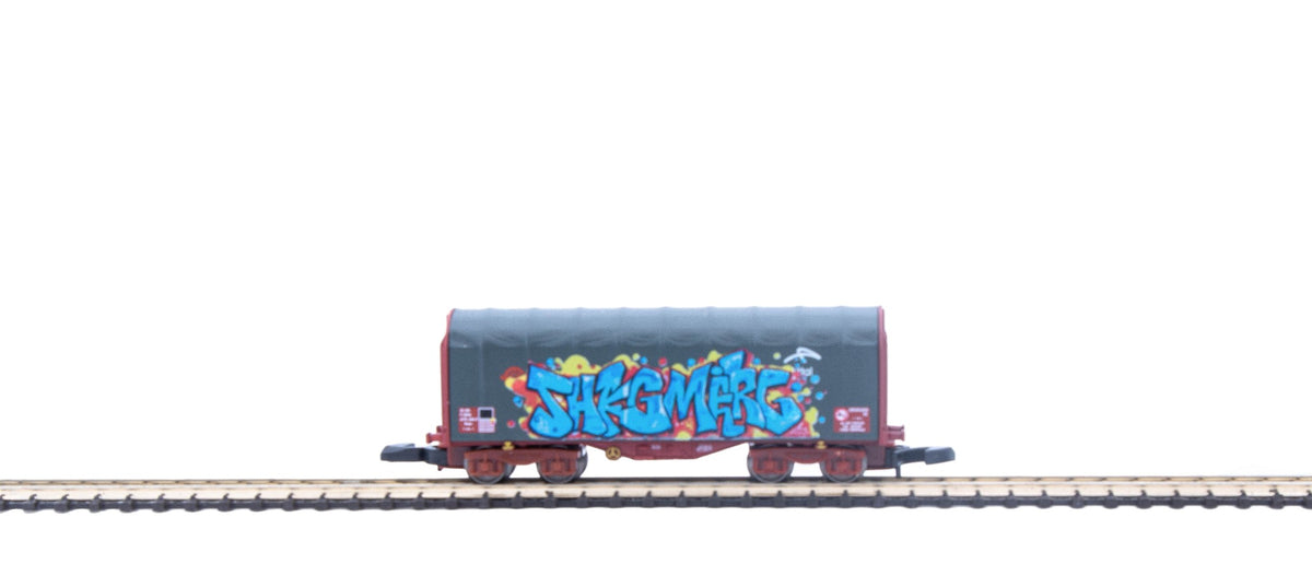 Coffret 3 bâché  - Graffitis - AZAR - Référence W03-TG1 - Echelle 1/220